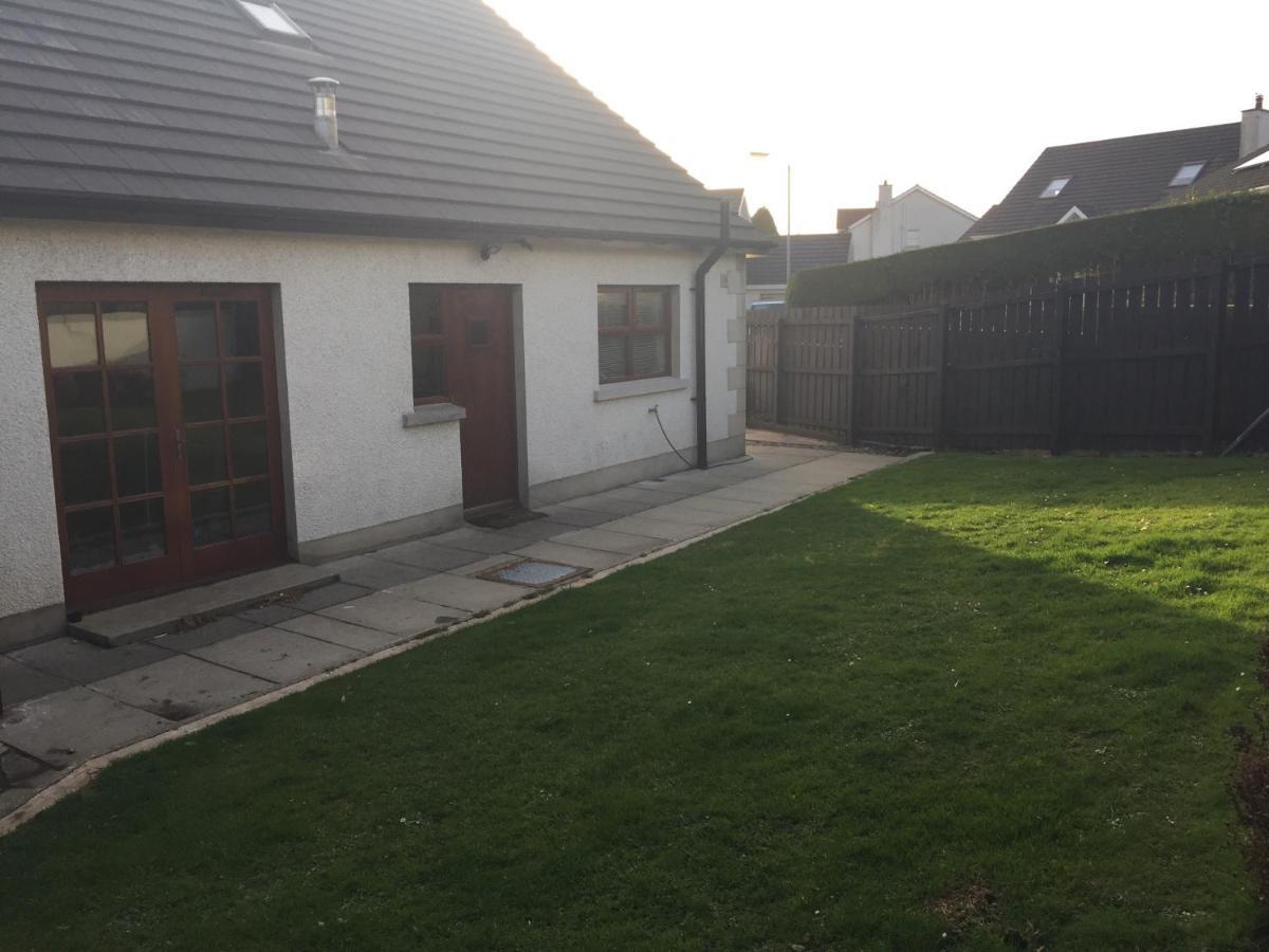Holiday Home in Ballycastle - Fáinne na Cairde Exterior foto