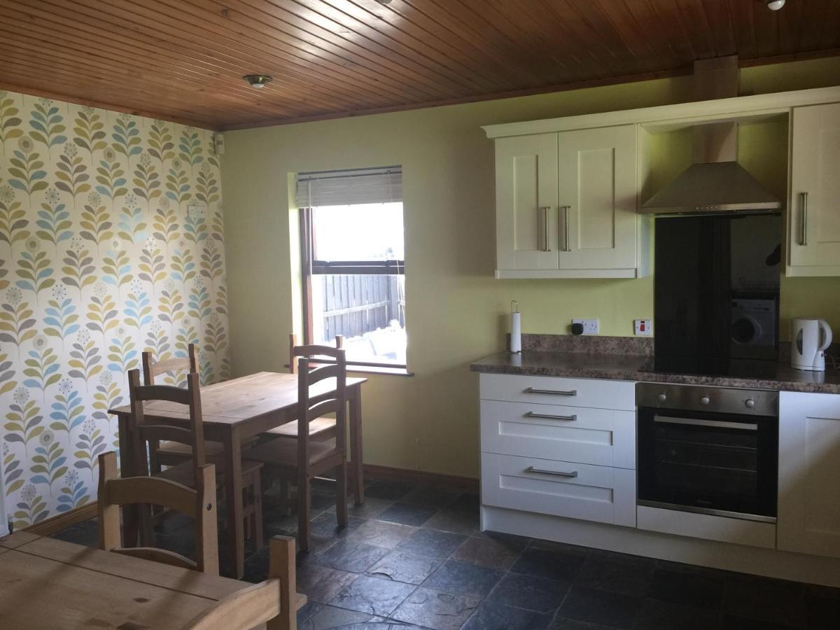 Holiday Home in Ballycastle - Fáinne na Cairde Exterior foto